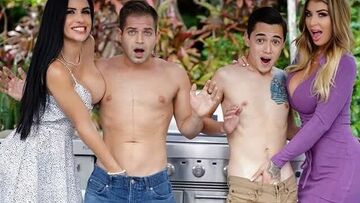 [MomSwap] Lolly Dames, Sandy Love - Ungrateful No More